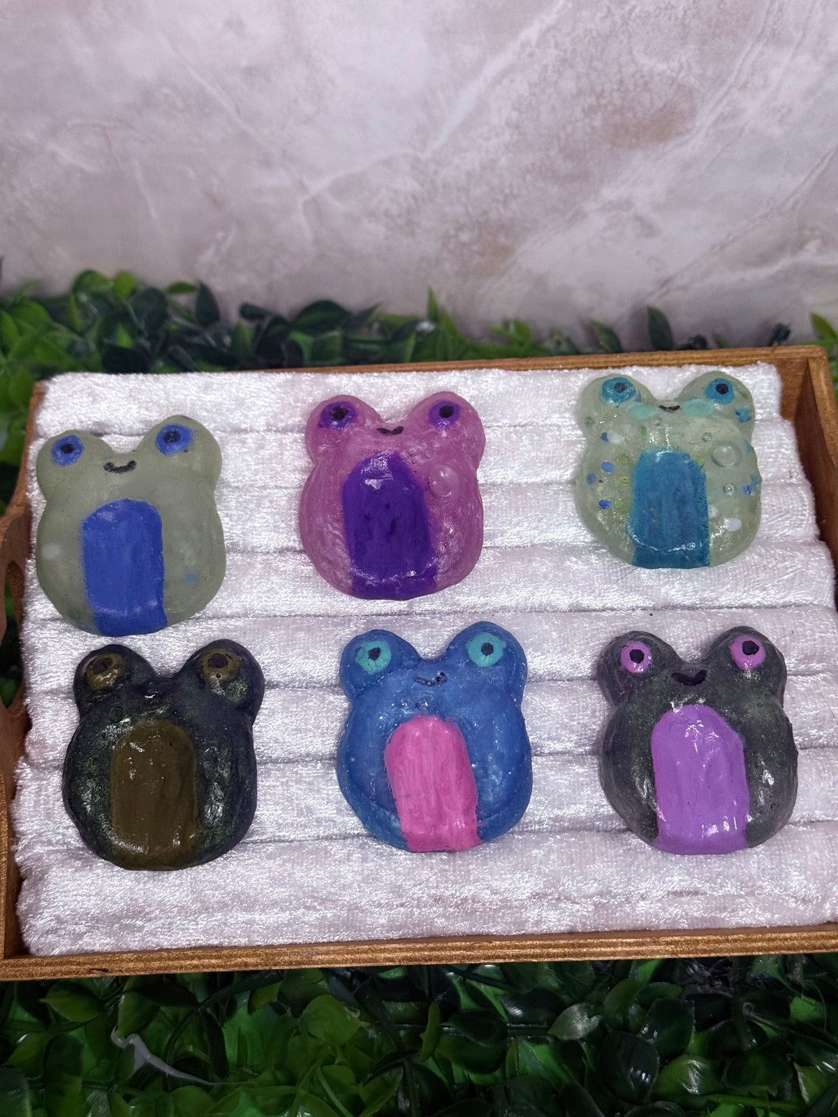 Frog worry stone